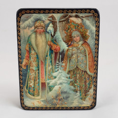 Шкатулка лаковая с элементами ручной росписи Дед Мороз и Снегурочка